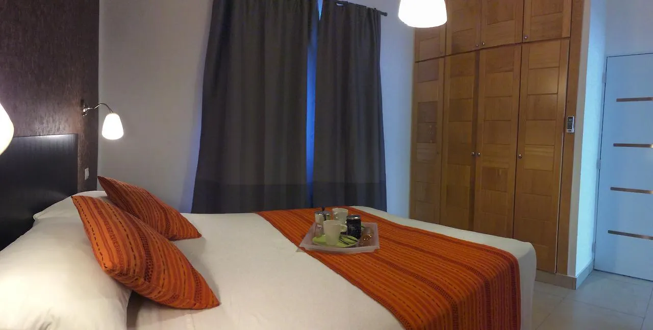 Villa Roberta Boca Chica 0*,