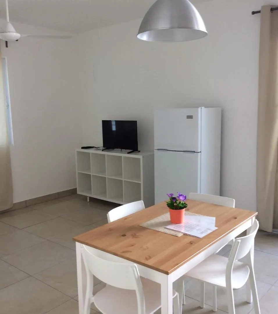 Villa Roberta Boca Chica 0*,